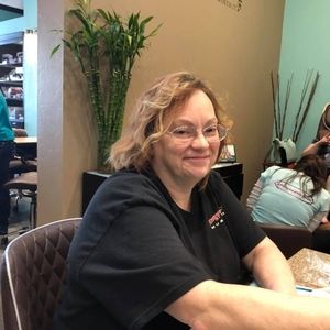 Meet your Posher, Becky